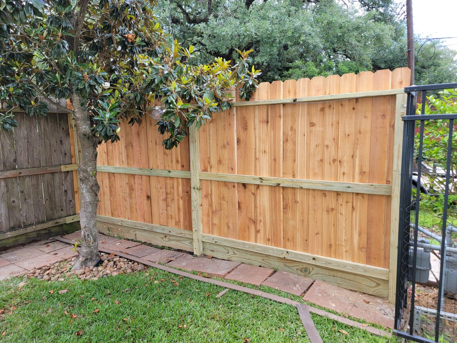 Comments on: Aluminum Fence Installation in Houston for Durability and Style